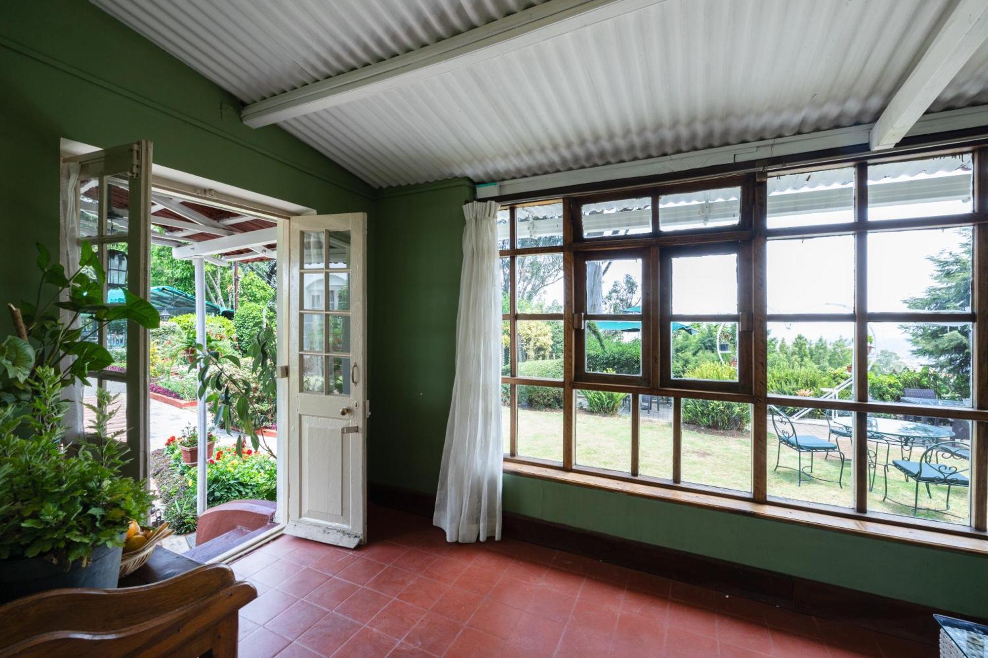Hotel King'S Cliff Ooty Esterno foto